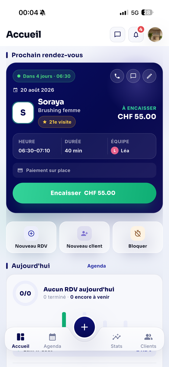 Accueil de l'application Weeks PRO : le prochain rendez-vous, son montant et le bouton d'encaissement
