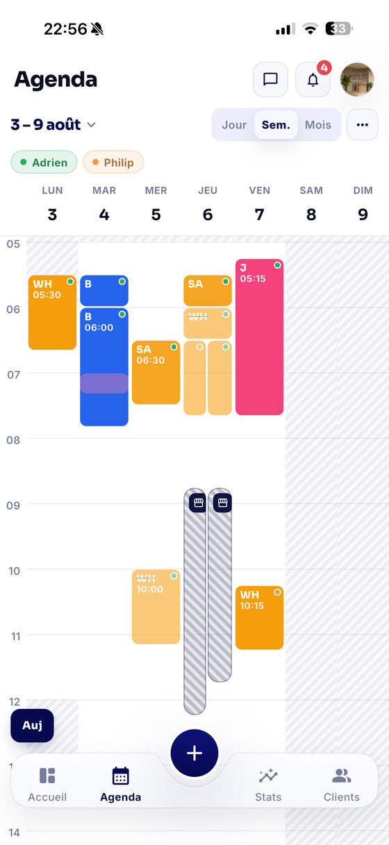 Agenda de la semaine dans l'application Weeks PRO : les rendez-vous de chaque collaborateur, par couleur